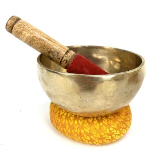 12cm Himalayan singing bowl with wooden striker and cushion